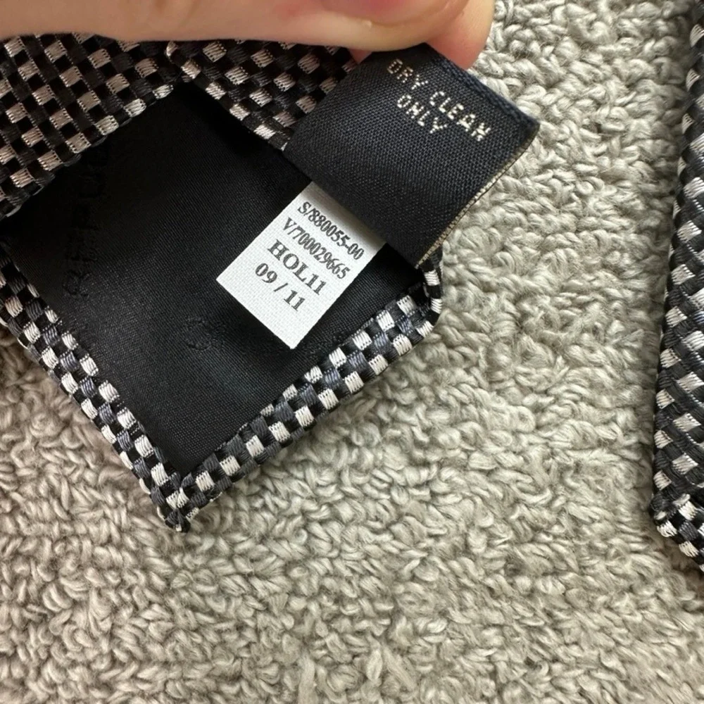 Banana Republic Mens Silk Blend Micro Check Tie Black Silver Grey 880055-00